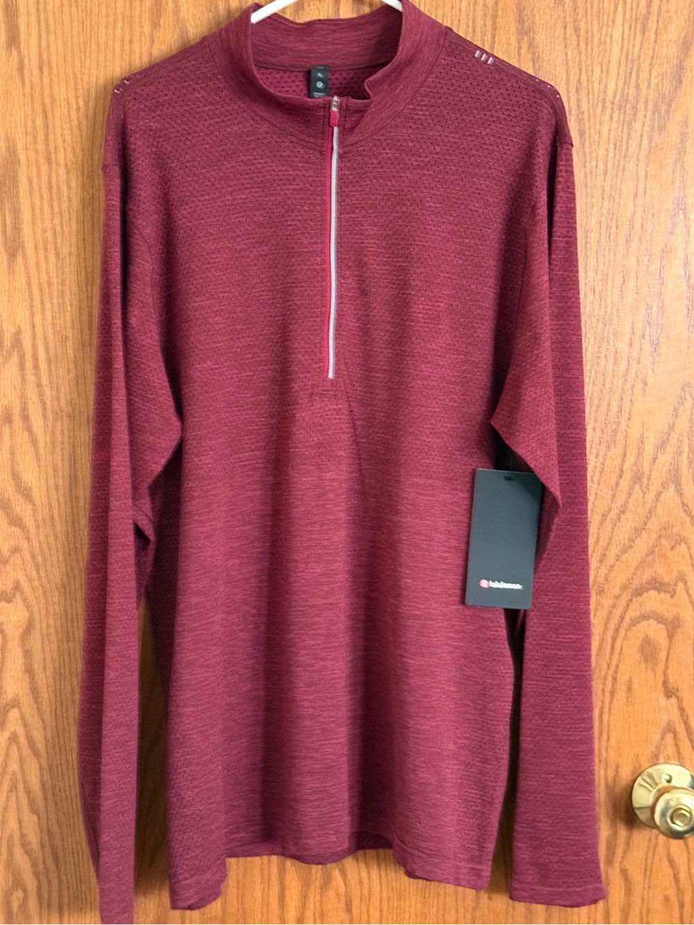 Lululemon Metal Vent Tech Red Merlot Pullover Mesh Shirt 1/2 Zip Men Sz Slim XL